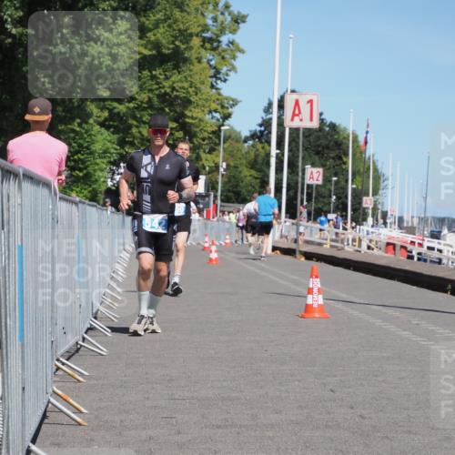 17.08.2025 - KN Förde Triathlon 2025 KatJ http://msf.ph/oto/8607433 17.08.2025 13:52:43 Laufen 509, 542 meine-sportfotos.de