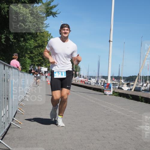 17.08.2025 - KN Förde Triathlon 2025 KatJ http://msf.ph/oto/8607499 17.08.2025 13:53:03 Laufen 421, 533, 534 meine-sportfotos.de