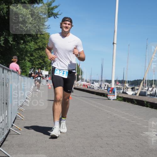 17.08.2025 - KN Förde Triathlon 2025 KatJ http://msf.ph/oto/8607500 17.08.2025 13:53:03 Laufen 421, 533, 534 meine-sportfotos.de