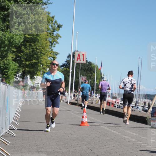 17.08.2025 - KN Förde Triathlon 2025 KatJ http://msf.ph/oto/8607508 17.08.2025 12:00:26 Laufen 273, 331 meine-sportfotos.de
