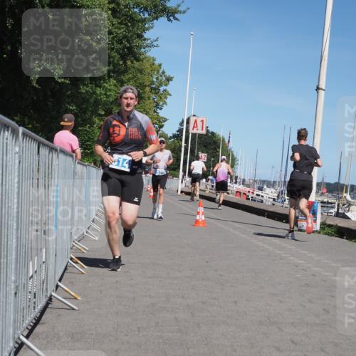 17.08.2025 - KN Förde Triathlon 2025 KatJ http://msf.ph/oto/8607547 17.08.2025 13:53:18 Laufen 484, 514, 529 meine-sportfotos.de