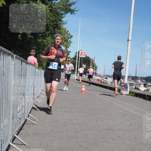 17.08.2025 - KN Förde Triathlon 2025 KatJ http://msf.ph/oto/8607550 17.08.2025 13:53:18 Laufen 484, 514, 529 meine-sportfotos.de