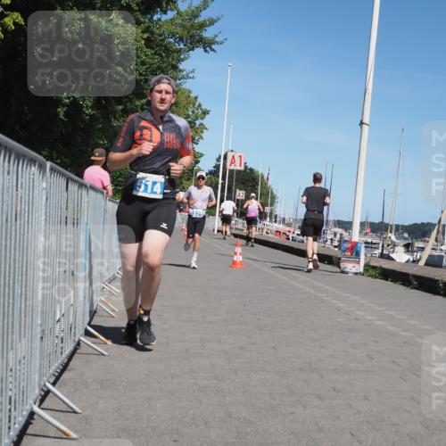 17.08.2025 - KN Förde Triathlon 2025 KatJ http://msf.ph/oto/8607557 17.08.2025 13:53:19 Laufen 484, 514, 529 meine-sportfotos.de