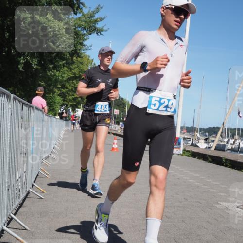 17.08.2025 - KN Förde Triathlon 2025 KatJ http://msf.ph/oto/8607577 17.08.2025 13:53:23 Laufen 484, 529 meine-sportfotos.de