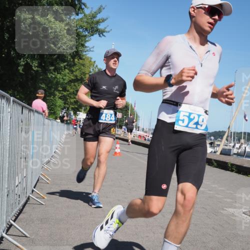 17.08.2025 - KN Förde Triathlon 2025 KatJ http://msf.ph/oto/8607579 17.08.2025 13:53:23 Laufen 484, 529 meine-sportfotos.de