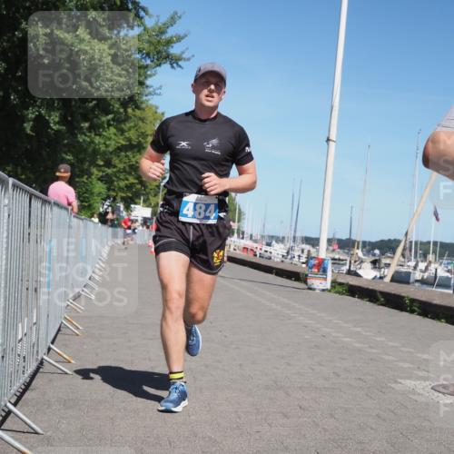 17.08.2025 - KN Förde Triathlon 2025 KatJ http://msf.ph/oto/8607584 17.08.2025 13:53:23 Laufen 484, 529 meine-sportfotos.de