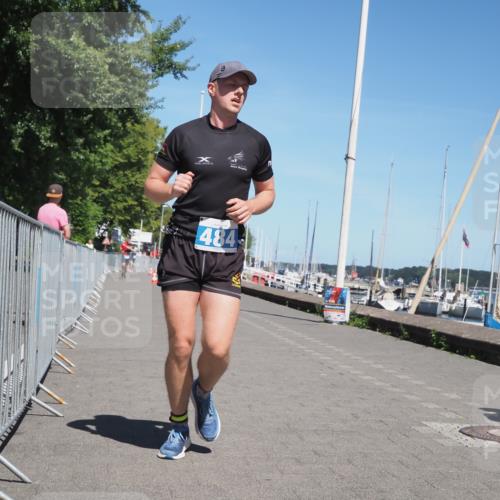 17.08.2025 - KN Förde Triathlon 2025 KatJ http://msf.ph/oto/8607585 17.08.2025 13:53:24 Laufen 484, 529 meine-sportfotos.de