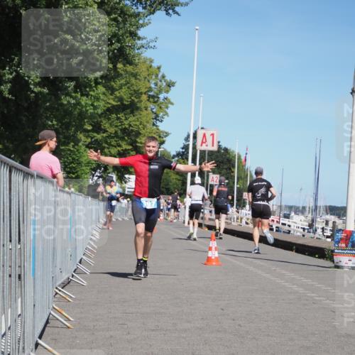 17.08.2025 - KN Förde Triathlon 2025 KatJ http://msf.ph/oto/8607599 17.08.2025 13:53:34 Laufen 397 meine-sportfotos.de