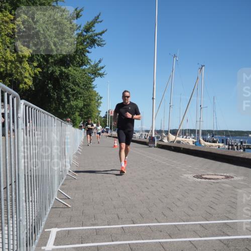 17.08.2025 - KN Förde Triathlon 2025 KatJ http://msf.ph/oto/8607604 17.08.2025 12:00:48 Laufen 281, 602, 638 meine-sportfotos.de