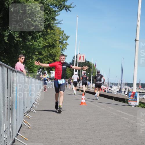17.08.2025 - KN Förde Triathlon 2025 KatJ http://msf.ph/oto/8607605 17.08.2025 13:53:34 Laufen 397 meine-sportfotos.de