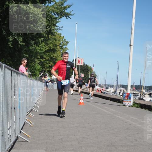 17.08.2025 - KN Förde Triathlon 2025 KatJ http://msf.ph/oto/8607613 17.08.2025 13:53:35 Laufen 397 meine-sportfotos.de