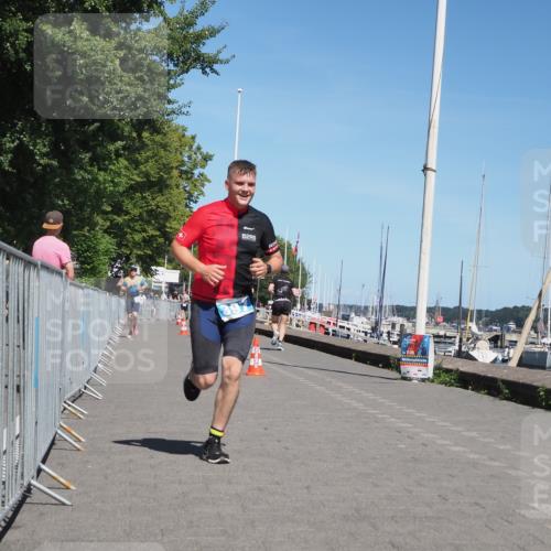 17.08.2025 - KN Förde Triathlon 2025 KatJ http://msf.ph/oto/8607624 17.08.2025 13:53:35 Laufen 397 meine-sportfotos.de