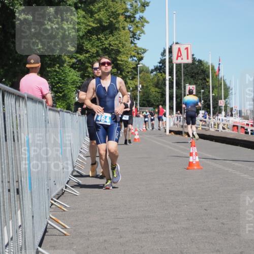 17.08.2025 - KN Förde Triathlon 2025 KatJ http://msf.ph/oto/8607670 17.08.2025 13:54:01 Laufen 464, 481 meine-sportfotos.de