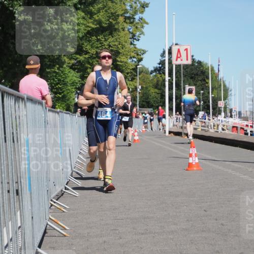 17.08.2025 - KN Förde Triathlon 2025 KatJ http://msf.ph/oto/8607672 17.08.2025 13:54:01 Laufen 464, 481 meine-sportfotos.de