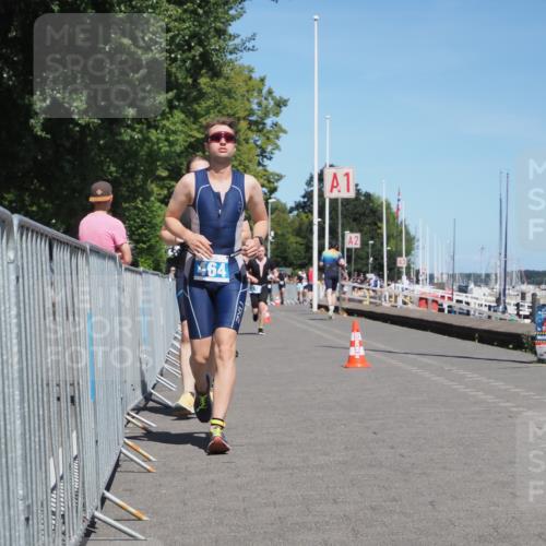 17.08.2025 - KN Förde Triathlon 2025 KatJ http://msf.ph/oto/8607678 17.08.2025 13:54:03 Laufen 426, 464, 481 meine-sportfotos.de