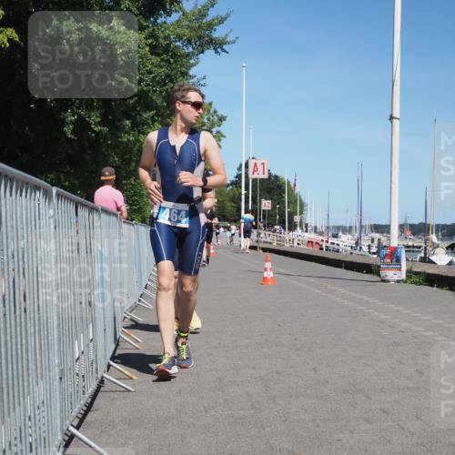 17.08.2025 - KN Förde Triathlon 2025 KatJ http://msf.ph/oto/8607690 17.08.2025 13:54:04 Laufen 426, 464, 479, 481 meine-sportfotos.de