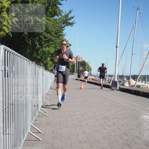 17.08.2025 - KN Förde Triathlon 2025 KatJ http://msf.ph/oto/8607701 17.08.2025 12:01:04 Laufen 324, 377 meine-sportfotos.de