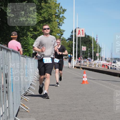 17.08.2025 - KN Förde Triathlon 2025 KatJ http://msf.ph/oto/8607707 17.08.2025 13:54:08 Laufen 426, 464, 479, 481, 496, 540 meine-sportfotos.de
