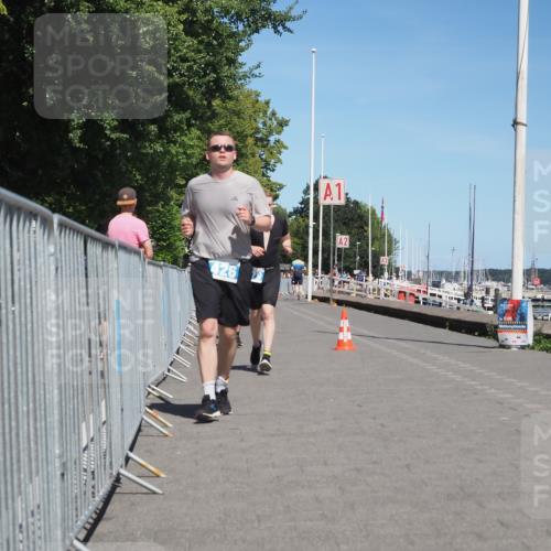 17.08.2025 - KN Förde Triathlon 2025 KatJ http://msf.ph/oto/8607718 17.08.2025 13:54:09 Laufen 426, 479, 481, 496, 502, 540 meine-sportfotos.de