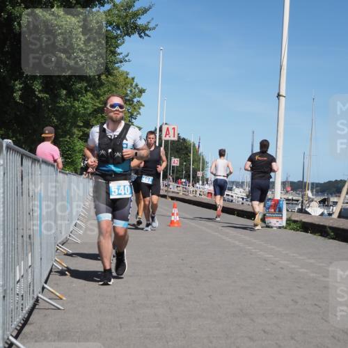 17.08.2025 - KN Förde Triathlon 2025 KatJ http://msf.ph/oto/8607736 17.08.2025 13:54:14 Laufen 426, 452, 479, 491, 496, 502, 540 meine-sportfotos.de