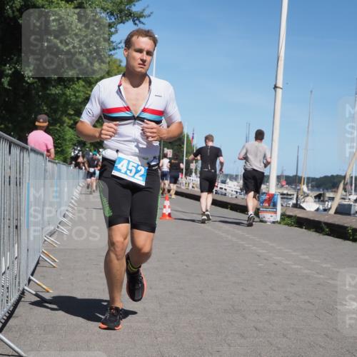 17.08.2025 - KN Förde Triathlon 2025 KatJ http://msf.ph/oto/8607761 17.08.2025 13:54:21 Laufen 452, 491, 502, 547 meine-sportfotos.de