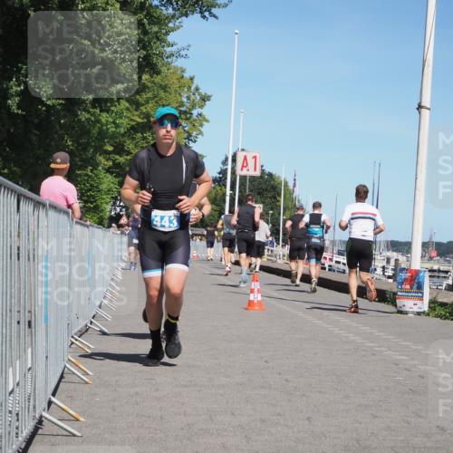 17.08.2025 - KN Förde Triathlon 2025 KatJ http://msf.ph/oto/8607798 17.08.2025 13:54:30 Laufen 435, 443, 490 meine-sportfotos.de