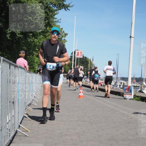 17.08.2025 - KN Förde Triathlon 2025 KatJ http://msf.ph/oto/8607805 17.08.2025 13:54:31 Laufen 435, 443, 490 meine-sportfotos.de