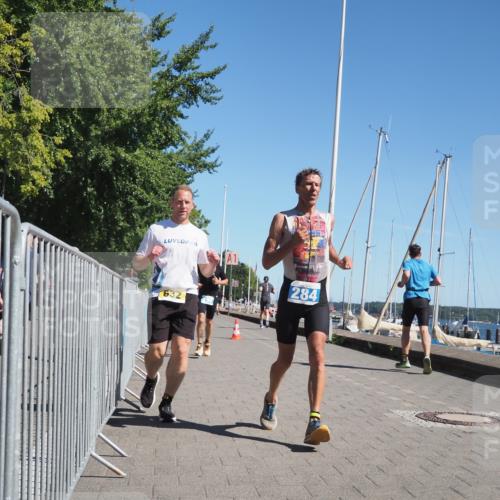 17.08.2025 - KN Förde Triathlon 2025 KatJ http://msf.ph/oto/8607808 17.08.2025 12:01:15 Laufen 284, 300, 318, 390, 632 meine-sportfotos.de
