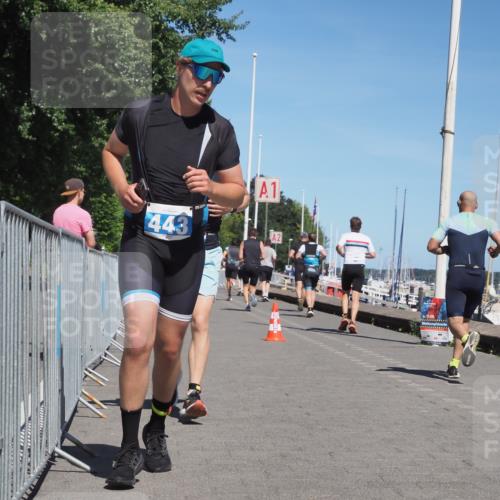 17.08.2025 - KN Förde Triathlon 2025 KatJ http://msf.ph/oto/8607809 17.08.2025 13:54:32 Laufen 435, 443, 490 meine-sportfotos.de