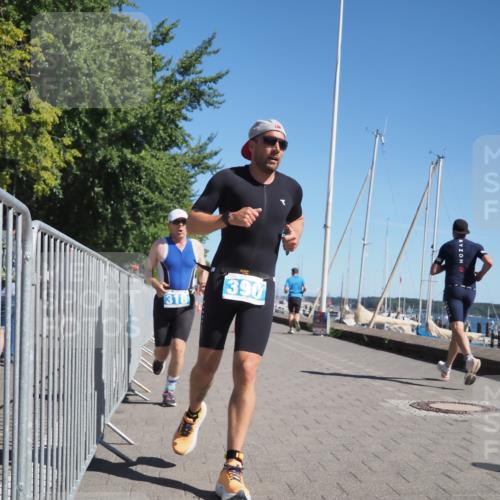 17.08.2025 - KN Förde Triathlon 2025 KatJ http://msf.ph/oto/8607832 17.08.2025 12:01:18 Laufen 284, 318, 390, 631, 632 meine-sportfotos.de