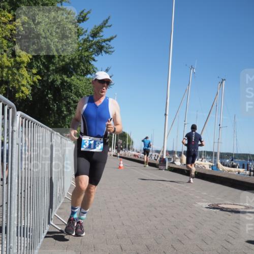 17.08.2025 - KN Förde Triathlon 2025 KatJ http://msf.ph/oto/8607849 17.08.2025 12:01:19 Laufen 284, 318, 390, 631, 632 meine-sportfotos.de