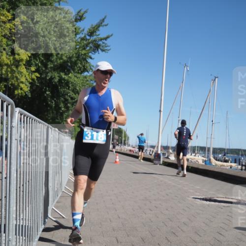 17.08.2025 - KN Förde Triathlon 2025 KatJ http://msf.ph/oto/8607852 17.08.2025 12:01:19 Laufen 284, 318, 390, 631, 632 meine-sportfotos.de