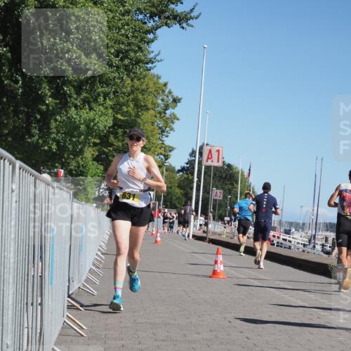 17.08.2025 - KN Förde Triathlon 2025 KatJ http://msf.ph/oto/8607859 17.08.2025 12:01:23 Laufen 631 meine-sportfotos.de