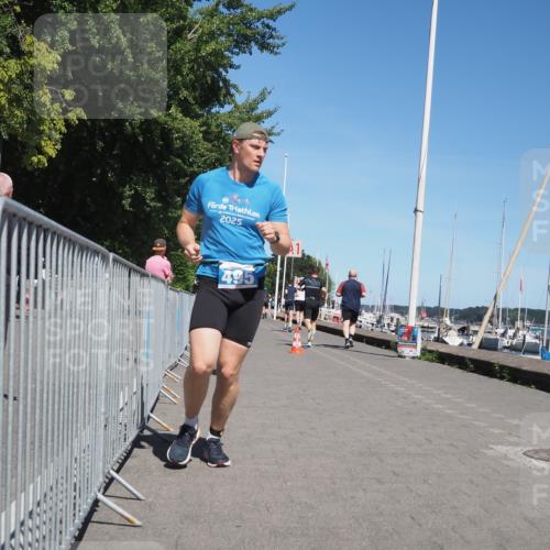 17.08.2025 - KN Förde Triathlon 2025 KatJ http://msf.ph/oto/8607911 17.08.2025 13:54:54 Laufen 432, 462, 480, 495 meine-sportfotos.de