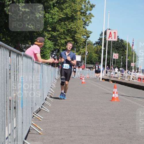 17.08.2025 - KN Förde Triathlon 2025 KatJ http://msf.ph/oto/8608008 17.08.2025 13:55:23 Laufen 535 meine-sportfotos.de