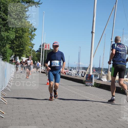 17.08.2025 - KN Förde Triathlon 2025 KatJ http://msf.ph/oto/8608026 17.08.2025 12:01:38 Laufen 343, 359 meine-sportfotos.de