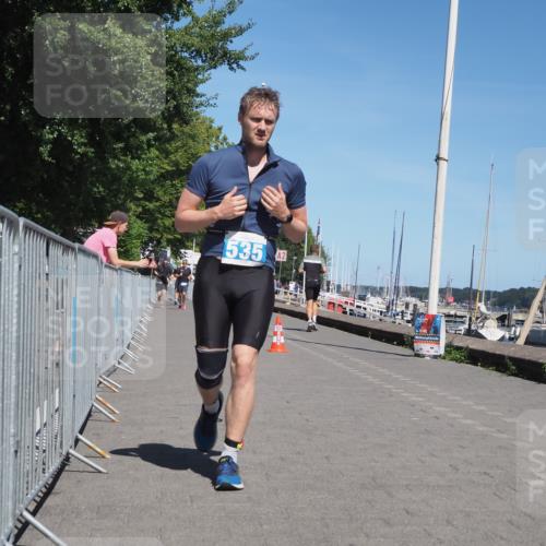 17.08.2025 - KN Förde Triathlon 2025 KatJ http://msf.ph/oto/8608048 17.08.2025 13:55:28 Laufen 535 meine-sportfotos.de