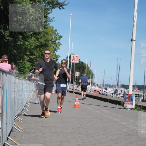 17.08.2025 - KN Förde Triathlon 2025 KatJ http://msf.ph/oto/8608071 17.08.2025 13:55:40 Laufen 448, 486, 505 meine-sportfotos.de
