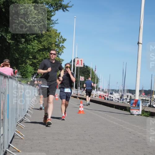 17.08.2025 - KN Förde Triathlon 2025 KatJ http://msf.ph/oto/8608074 17.08.2025 13:55:40 Laufen 448, 486, 505 meine-sportfotos.de