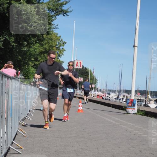 17.08.2025 - KN Förde Triathlon 2025 KatJ http://msf.ph/oto/8608078 17.08.2025 13:55:41 Laufen 448, 486, 505 meine-sportfotos.de