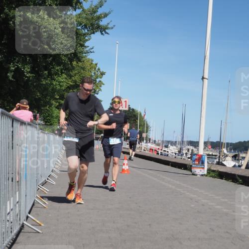 17.08.2025 - KN Förde Triathlon 2025 KatJ http://msf.ph/oto/8608081 17.08.2025 13:55:41 Laufen 448, 486, 505 meine-sportfotos.de