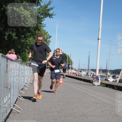 17.08.2025 - KN Förde Triathlon 2025 KatJ http://msf.ph/oto/8608082 17.08.2025 13:55:41 Laufen 448, 486, 505 meine-sportfotos.de