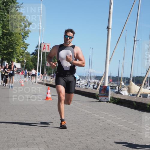 17.08.2025 - KN Förde Triathlon 2025 KatJ http://msf.ph/oto/8608095 17.08.2025 12:01:44 Laufen 343 meine-sportfotos.de