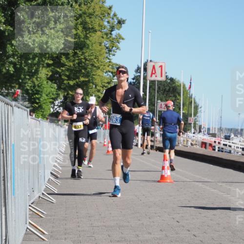 17.08.2025 - KN Förde Triathlon 2025 KatJ http://msf.ph/oto/8608113 17.08.2025 12:01:50 Laufen 263, 633 meine-sportfotos.de
