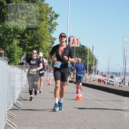 17.08.2025 - KN Förde Triathlon 2025 KatJ http://msf.ph/oto/8608122 17.08.2025 12:01:51 Laufen 263, 294, 633 meine-sportfotos.de