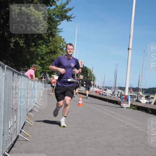 17.08.2025 - KN Förde Triathlon 2025 KatJ http://msf.ph/oto/8608146 17.08.2025 13:56:00 Laufen 515 meine-sportfotos.de