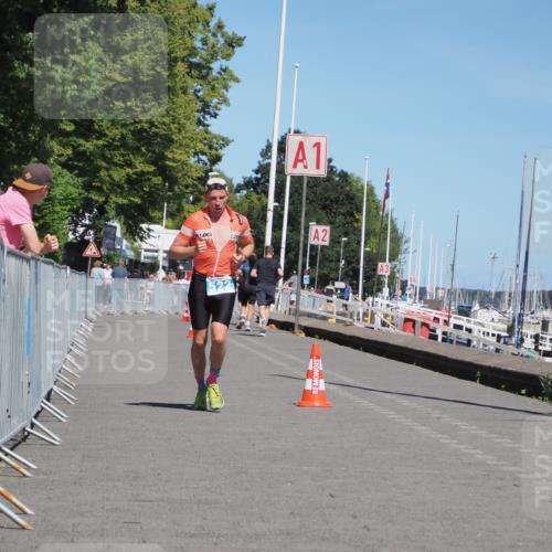 17.08.2025 - KN Förde Triathlon 2025 KatJ http://msf.ph/oto/8608177 17.08.2025 13:56:06 Laufen 522 meine-sportfotos.de