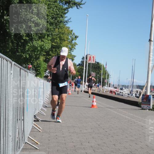 17.08.2025 - KN Förde Triathlon 2025 KatJ http://msf.ph/oto/8608233 17.08.2025 12:01:57 Laufen 263, 294, 379, 611, 633 meine-sportfotos.de