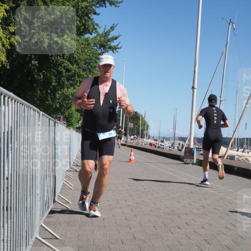 17.08.2025 - KN Förde Triathlon 2025 KatJ http://msf.ph/oto/8608269 17.08.2025 12:02:00 Laufen 294, 379, 611 meine-sportfotos.de