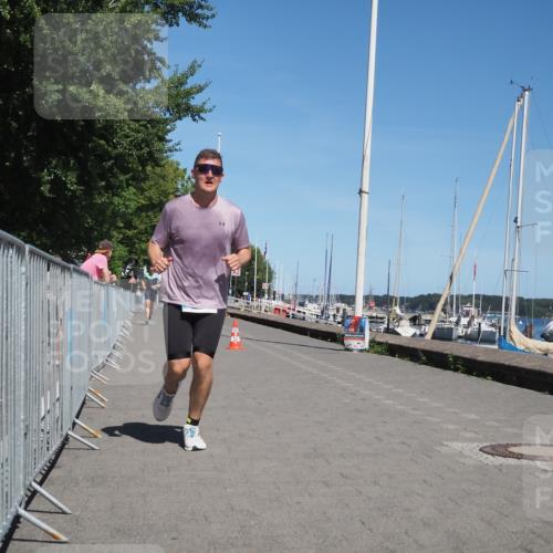 17.08.2025 - KN Förde Triathlon 2025 KatJ http://msf.ph/oto/8608271 17.08.2025 13:56:35 Laufen 504 meine-sportfotos.de